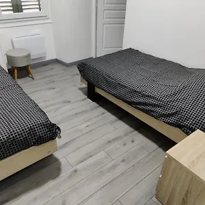 https://appartement-en-centre-ville-thonon-les-bains.hotels-rhonealpes.com